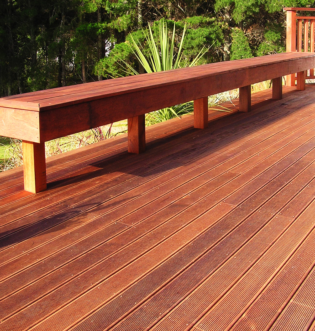 Kwila Premium Grade Decking 150x25 (140x19) Grip/Smooth